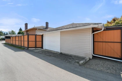 9863 Candow Street, Chilliwack, BC, Chilliwack — Single Family Residence for sale