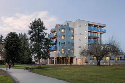 202 33160 Plaxton Crescent, Abbotsford, BC, Abbotsford — Apartment/Condo for sale