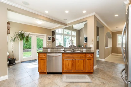 Breakfast Nook Photo of 15730 34 Avenue, Surrey, BC