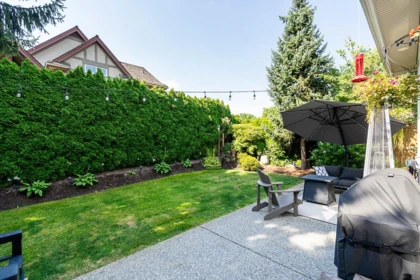 Hot Tub / Spa Photo of 15730 34 Avenue, Surrey, BC