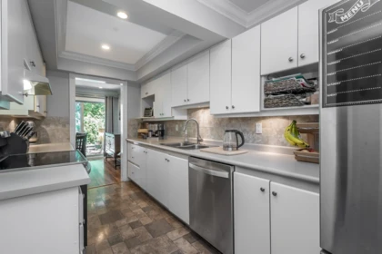 1873 Lilac Drive, Surrey, BC, Surrey — Townhouse for sale