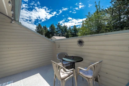 Swimming Pool Photo of 1873 Lilac Drive, Surrey, BC
