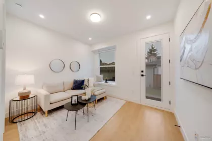 5940 Hardwick Street, Burnaby, BC, Burnaby — Half Duplex for sale