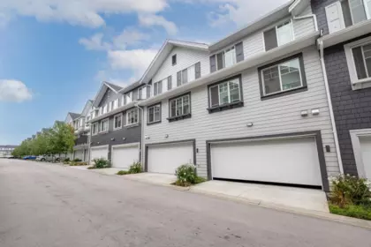 40 15489 99a Avenue, Surrey, BC, Surrey — Townhouse for sale