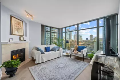 Living Room Photo of 1001 4567 Hazel Street, Burnaby, BC