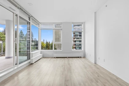 702 8940 University Crescent, Burnaby, BC, Burnaby — Apartment/Condo for sale