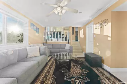 Primary Bedroom Photo of 15796 95a Avenue, Surrey, BC
