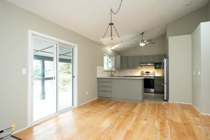 Kitchen Island Photo of 6173 Bligh Road, Sechelt, BC
