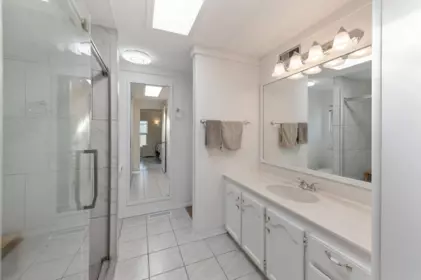 Hallway Photo of 89 2303 Cranley Drive, Surrey, BC