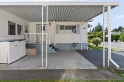 Swimming Pool Photo of 89 2303 Cranley Drive, Surrey, BC