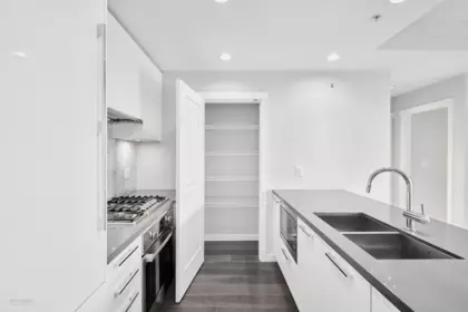 203 5638 Birney Avenue, Vancouver, BC, Vancouver — Apartment/Condo for sale