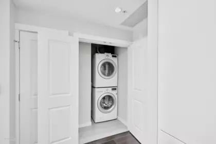 Kitchen Photo of 203 5638 Birney Avenue, Vancouver, BC