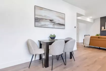 Breakfast Nook Photo of 1 558 Park Street, Hope, BC
