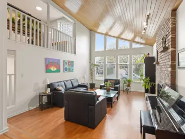 Living Room Photo of 5120 Hollyfield Avenue, Richmond, BC