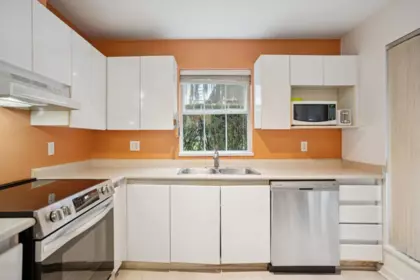 Kitchen Photo of 102 1199 Westwood Street, Coquitlam, BC
