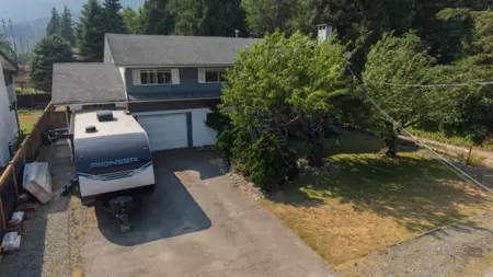 450 Wardle Street, Hope, BC, Hope — Single Family Residence for sale