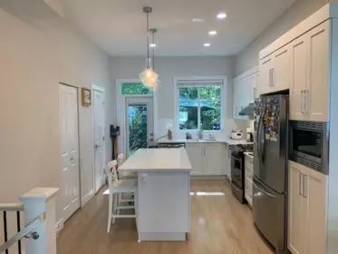 Kitchen Photo of 48 2855 158 Street, Surrey, BC