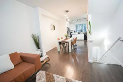 Dining Area Photo of 20 14955 60 Avenue, Surrey, BC