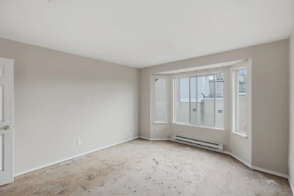 Breakfast Nook Photo of 2 11952 64 Avenue, Delta, BC
