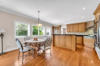 Breakfast Nook Photo of 1583 Parkway Boulevard, Coquitlam, BC