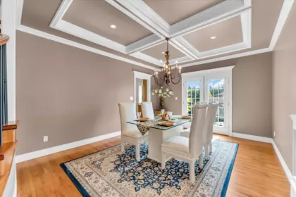 Dining Area Photo of 1583 Parkway Boulevard, Coquitlam, BC