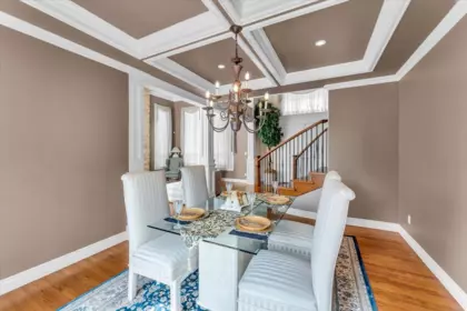 Kitchen Photo of 1583 Parkway Boulevard, Coquitlam, BC