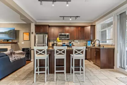 Kitchen Photo of 8 5623 Teskey Way, Chilliwack, BC