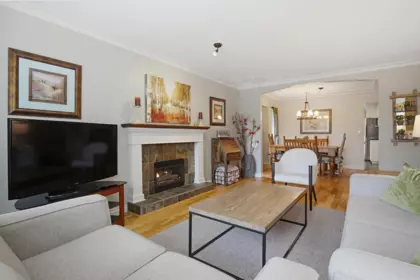 Breakfast Nook Photo of 20474 43a Avenue, Langley, BC