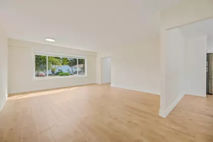 Breakfast Nook Photo of 11055 Oriole Drive, Surrey, BC