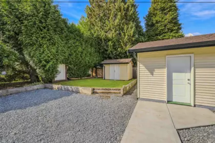 Mudroom Photo of 11055 Oriole Drive, Surrey, BC