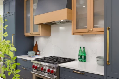 Guest Bathroom Photo of 980 Bidwell Street, Vancouver, BC