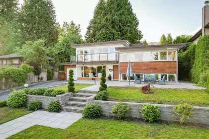 Kitchen Photo of 1555 Lawson Avenue, West Vancouver, BC