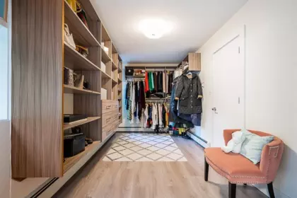Laundry Room Photo of 1555 Lawson Avenue, West Vancouver, BC