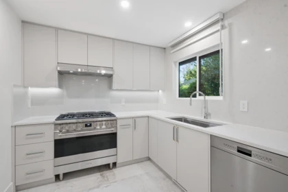 Breakfast Nook Photo of 3980 Cartier Street, Vancouver, BC