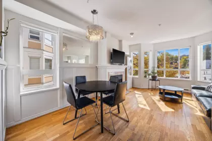 316 2565 W Broadway Street, Vancouver, BC, Vancouver — Townhouse for sale