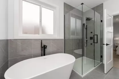 Mudroom Photo of 102 18573 56 Avenue, Surrey, BC