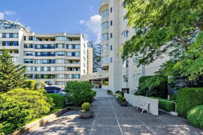 113 1442 Foster Street, White Rock, BC, White rock — Apartment/Condo for sale