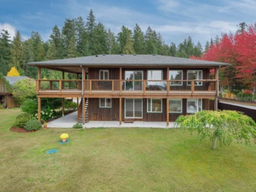 5301 Stamford Place, Sechelt, BC, Sechelt — Single Family Residence for sale