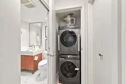 Powder Room Photo of 409 328 E 11th Avenue, Vancouver, BC