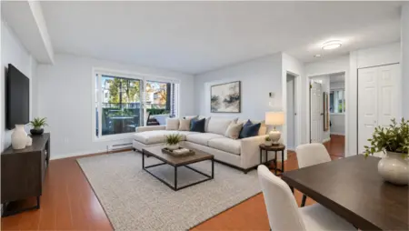101 1040 E Broadway, Vancouver, BC, Vancouver — Apartment/Condo for sale