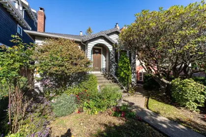 1881 Whyte Avenue, Vancouver, BC, Vancouver — Single Family Residence for sale