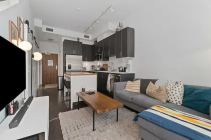 62 W 1st Avenue, Vancouver, BC, Vancouver — Apartment/Condo for sale