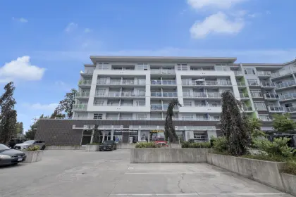 602 9015 120 Street, Delta, BC, Delta — Apartment/Condo for sale
