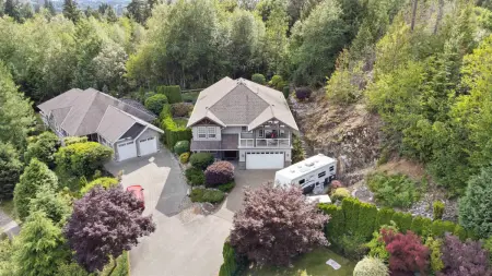 13359 239b Street, Maple Ridge, BC, Maple ridge — Single Family Residence for sale