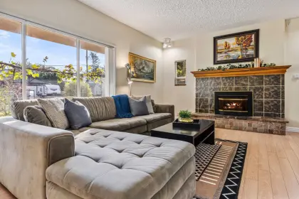 46175 Griffin Drive, Chilliwack, BC, Chilliwack — Single Family Residence for sale