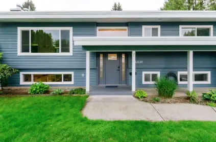 33330 Holland Avenue, Abbotsford, BC, Abbotsford — Single Family Residence for sale