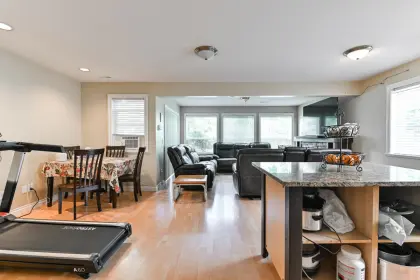 30589 Steelhead Court, Abbotsford, BC, Abbotsford — Single Family Residence for sale