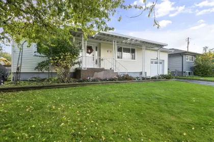45896 Henley Avenue, Chilliwack, BC, Chilliwack — Single Family Residence for sale