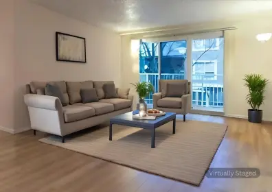 207 7200 Lindsay Road, Richmond, BC, Richmond — Apartment/Condo for sale