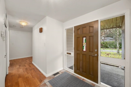 12184 57a Avenue, Surrey, BC, Surrey — Single Family Residence for sale